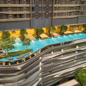  公寓 8 Kia Peng